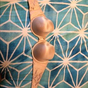 Strapless push up bra